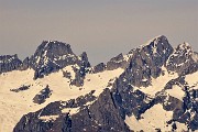 70 Zoom in Badile -Cengalo